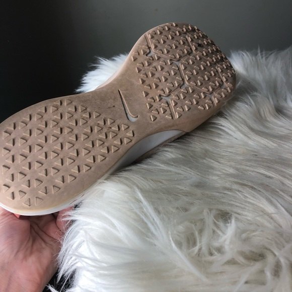 Nike Foundation women 9.5 Elite TR womens athletic running sneakers pink guava - Picture 7 of 7